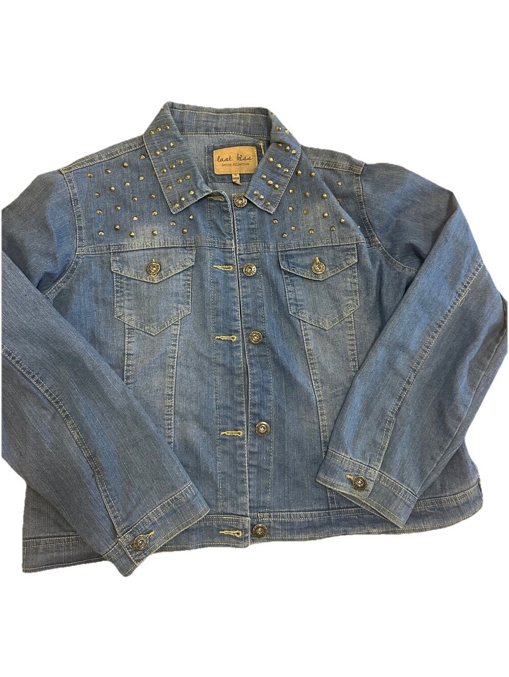 Last Kiss Studded Denim Jacket Women’s 1X Medium Wash Moto Style